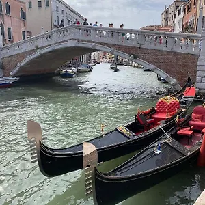 Guglie View Apartment Venice